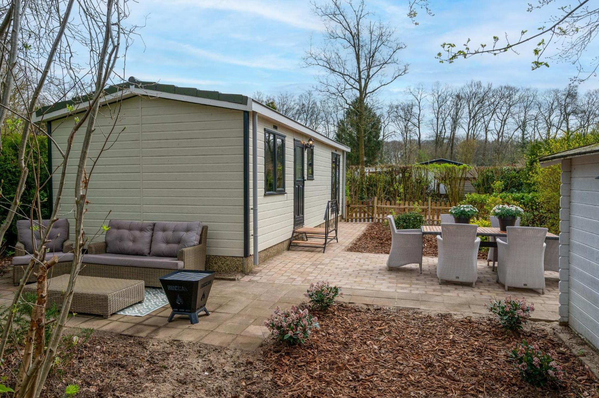 Hotel Chique Chalet Met Zicht Over De Weilanden Op De Veluwe Epe Dış mekan fotoğraf
